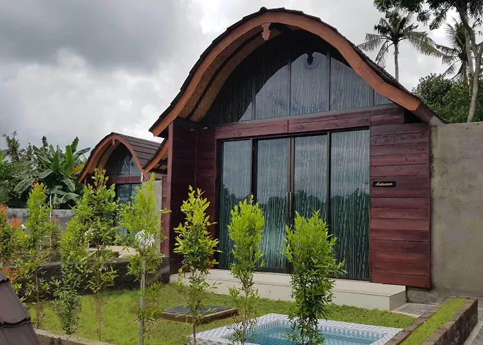 Sri Abi Ratu Villa *