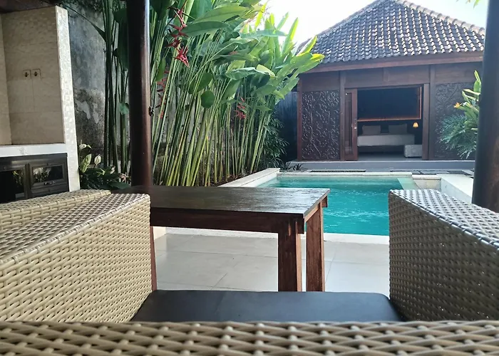 Sri Abi Ratu Villa *